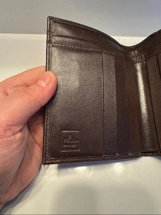 Authentic FENDI Wallet - Picture 11 of 12